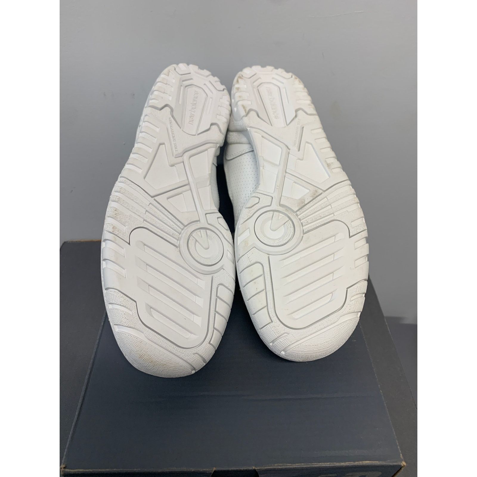 New Balance New Balance 550 Triple White Women's 9.5 Men's 8 SHIPS NOW Size US 9.5 / IT 39.5 - 6 Thumbnail