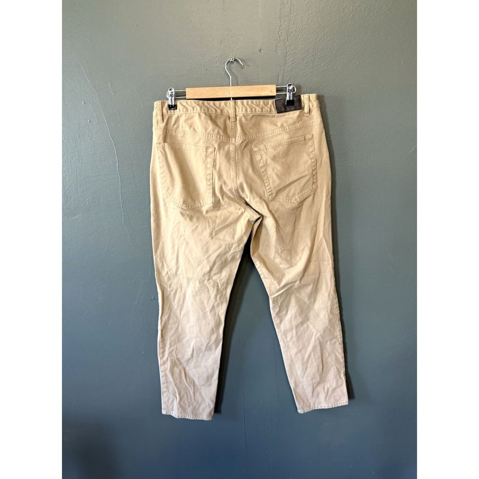 Vintage Taylrd Mens Brown Chino Pants 35 x 30 Regular Pants Brown Taylrd Mens Chino Pants 35 30 Inseam 30 Size 35 Regular Brown Mens Size US 35 - 2 Thumbnail