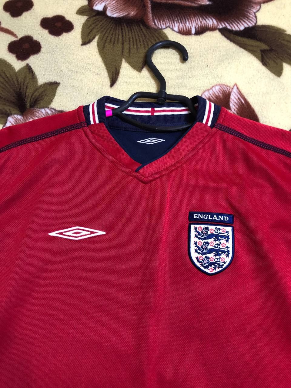 Umbro England football shirt 2002-2004 Double Sided Jersey Umbro Size US XS / EU 42 / 0 - 8 Thumbnail