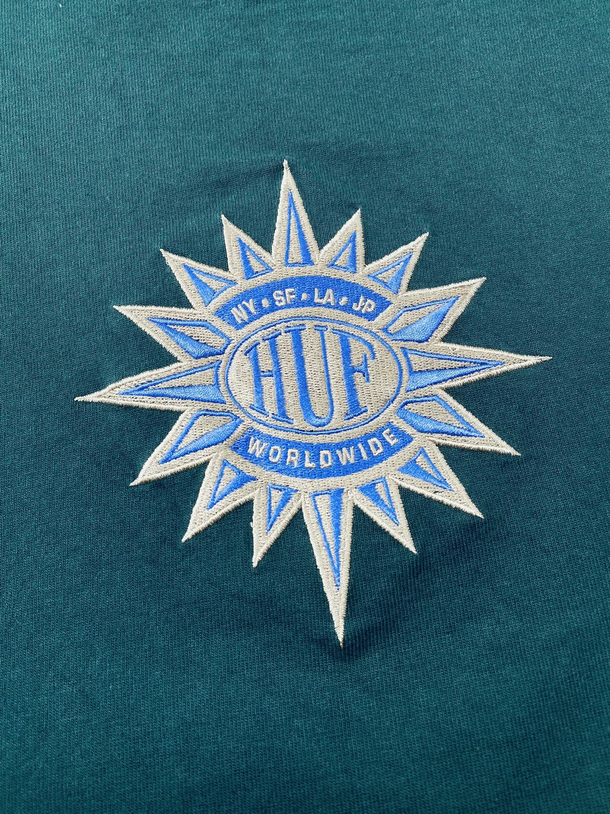 Huf HUF Sun Embroidery Center Rare Tees Size US L / EU 52-54 / 3 - 3 Thumbnail