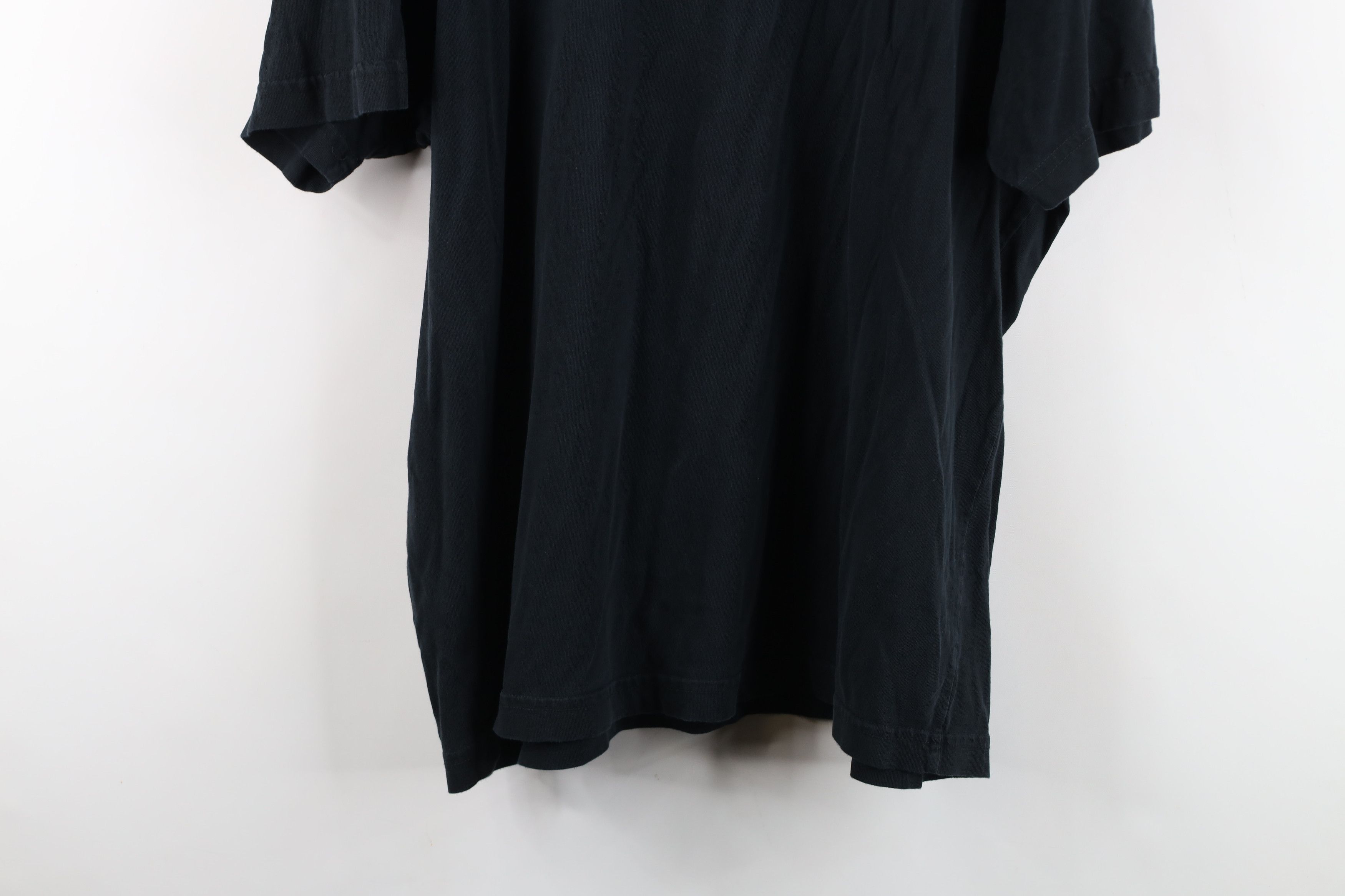 Eddie Bauer Vintage 90s Eddie Bauer Short Sleeve T-Shirt Cotton USA Size US XL / EU 56 / 4 - 15 Thumbnail