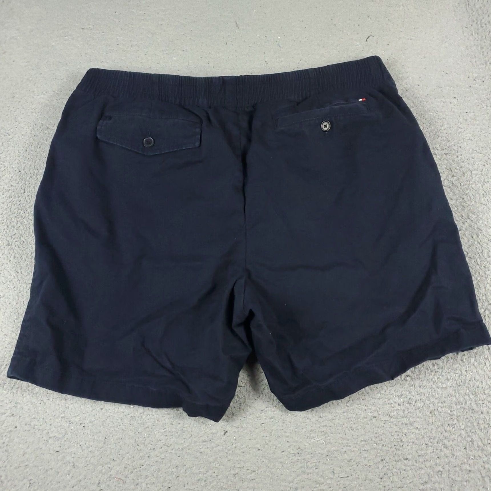 Tommy Hilfiger VINTAGE Tommy Hilfiger Shorts Womens Size 2XL Classic Chino Flat Front Blue Casual Size 35" - 7 Thumbnail