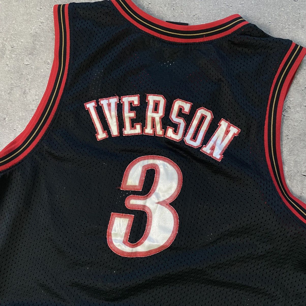 NBA Nike NBA Allen Iverson #3 Philadelphia 76ers Sixers Jersey Size US XL / EU 56 / 4 - 7 Thumbnail