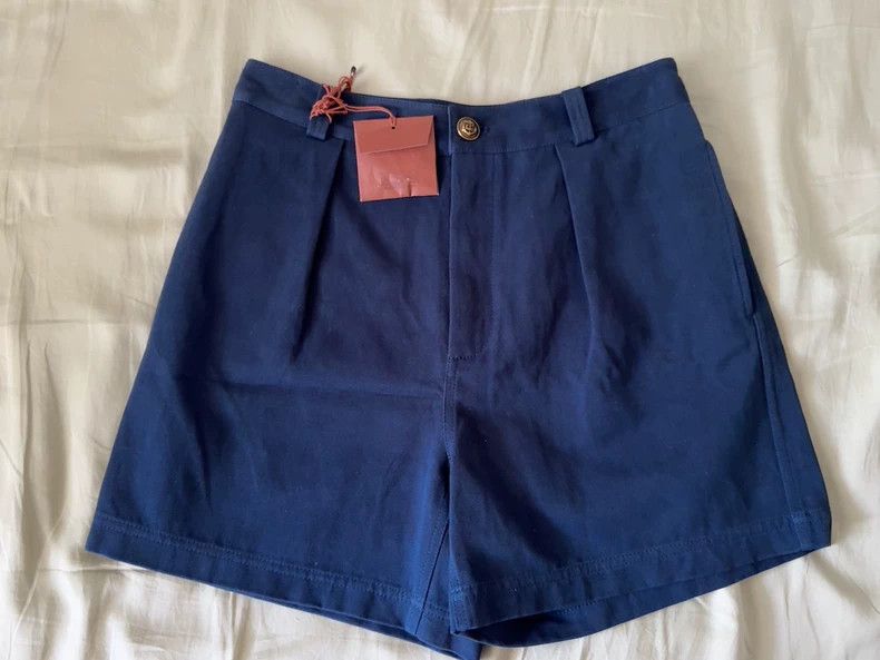 LORO PIANA Short pants made of cotton and linen
