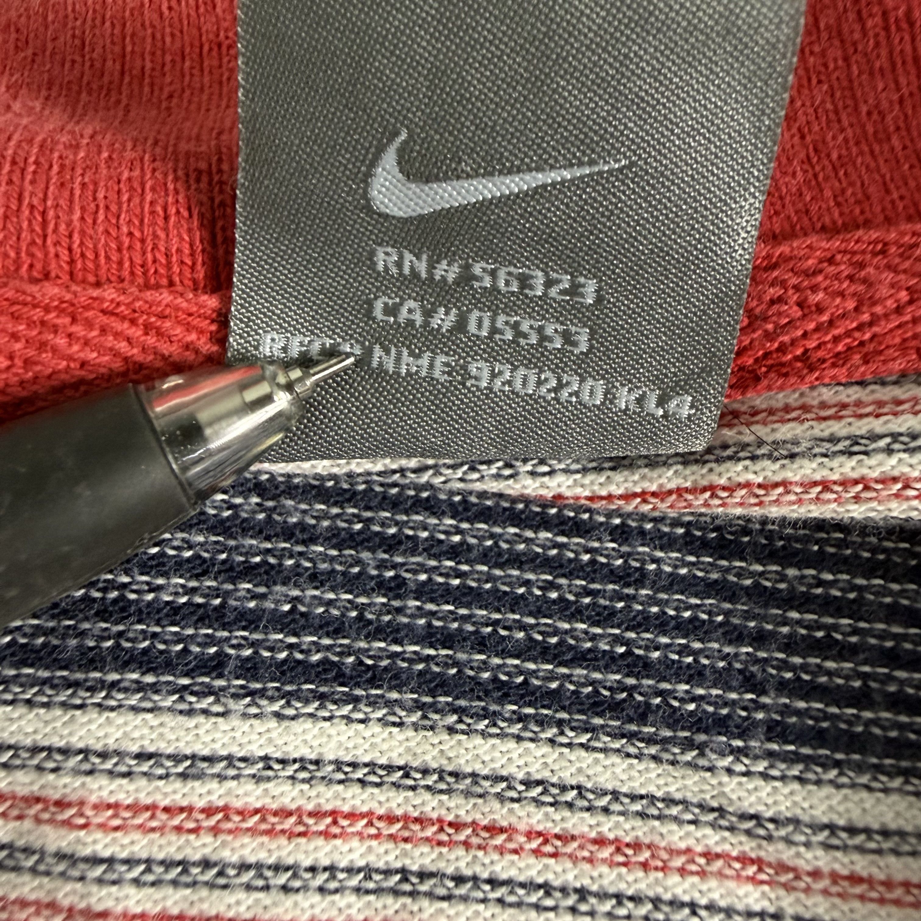 Nike 🔥RARE🔥Nike Border Patern Polo Shirt Size US XL / EU 56 / 4 - 7 Thumbnail