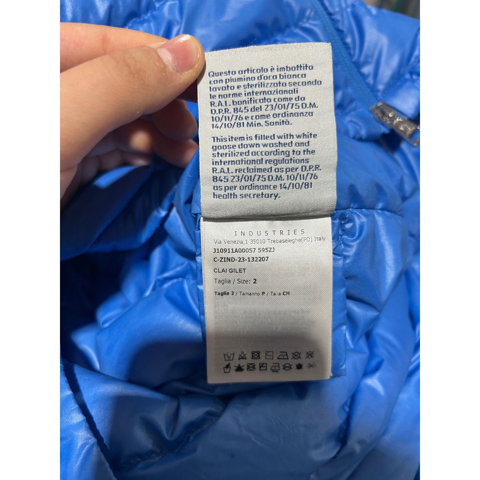 Moncler MONCLER CLAI GILET BLUE PUFFER VEST SIZE MEDIUM PREOWNED Size US M / EU 48-50 / 2 - 10 Thumbnail