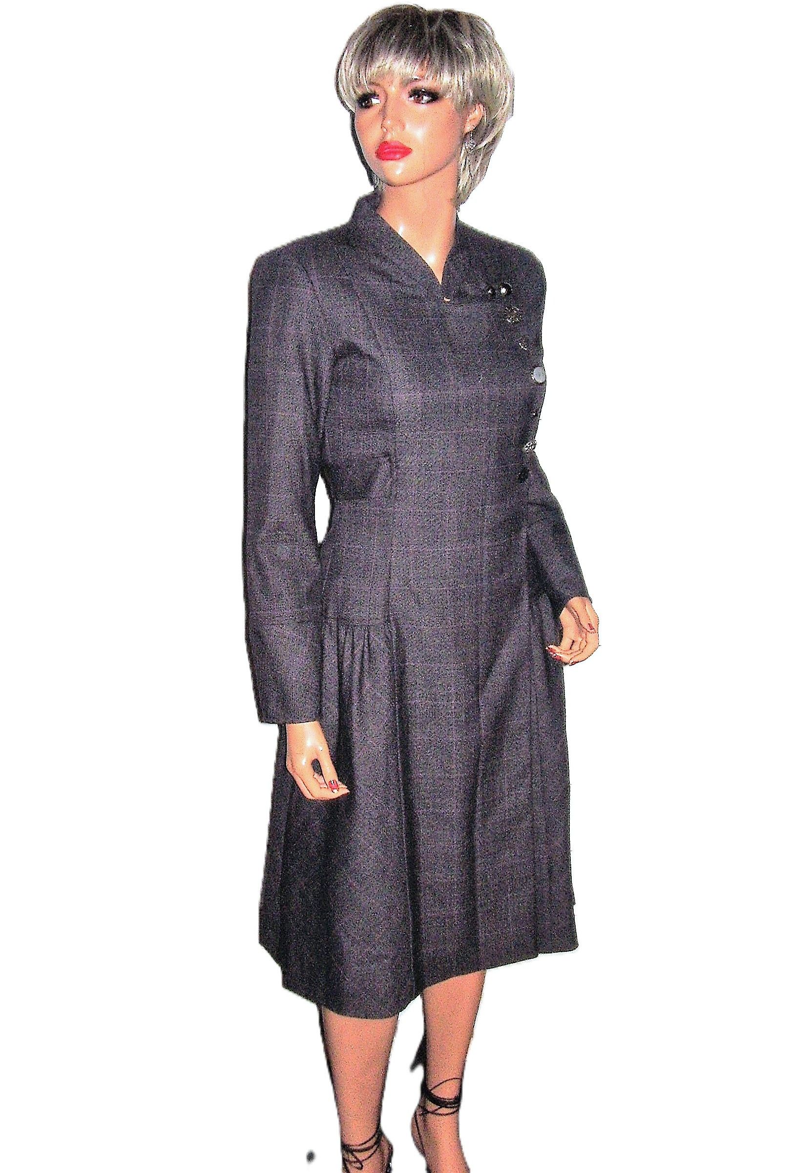 Vintage Vintage Gray Wool Suit Dress S Size S / US 4 / IT 40 - 3 Thumbnail