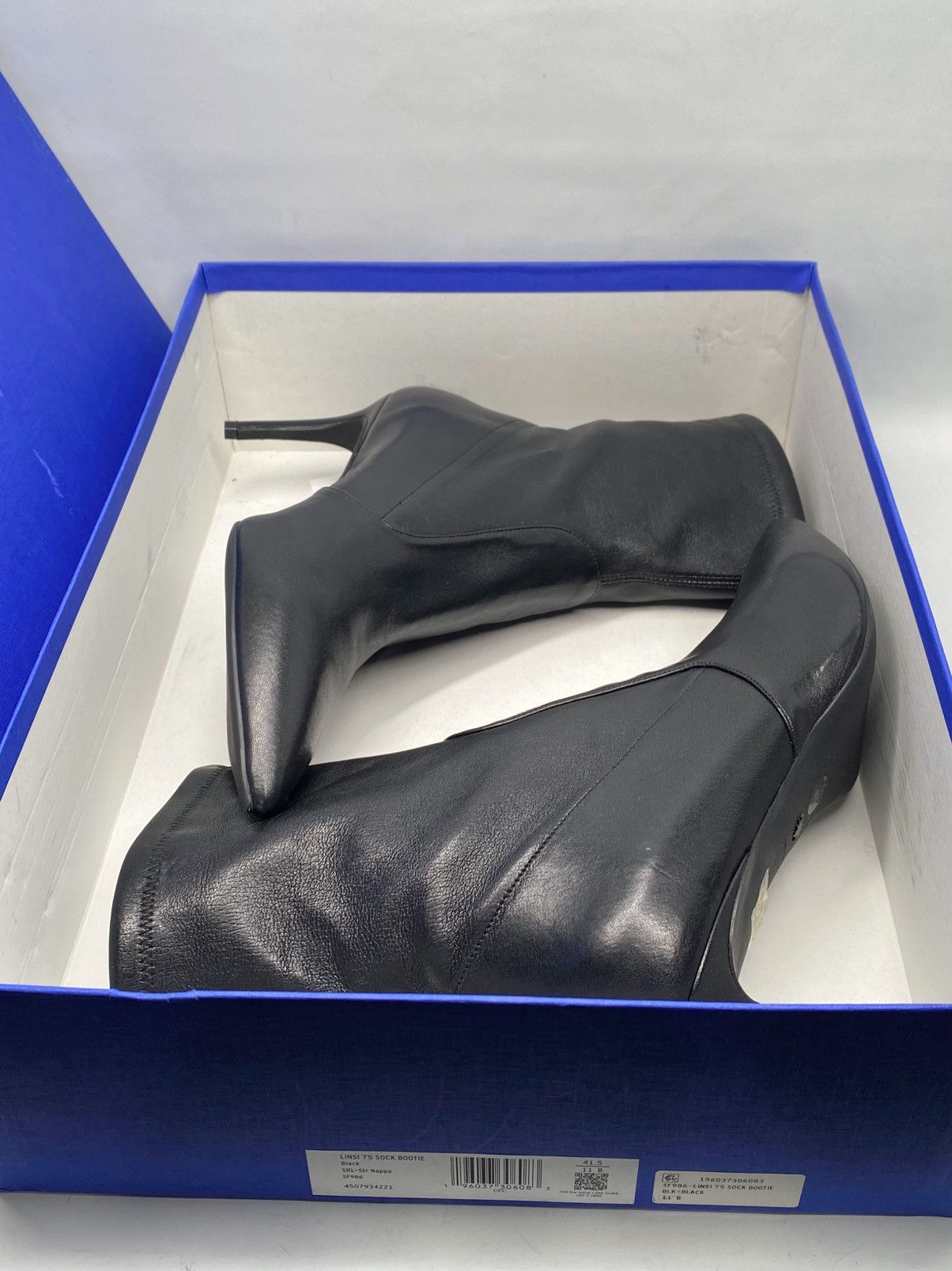 Stuart Weitzman Linsi 75 Leather Sock Bootie size 11