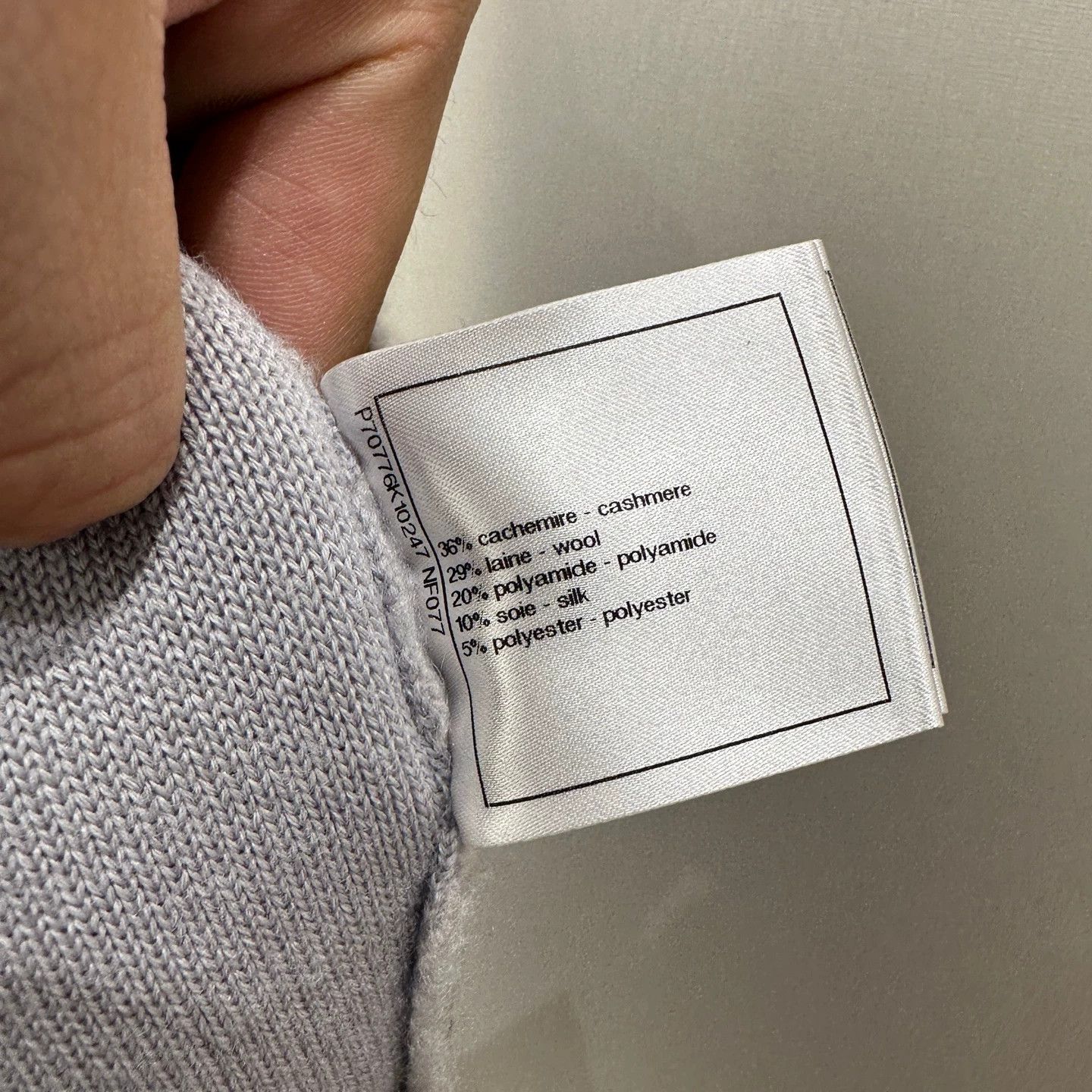 Chanel Chanel mar27 Ski Series Cashmere Cardi Silver Button 34 Size XS / US 0-2 / IT 36-38 - 7 Thumbnail