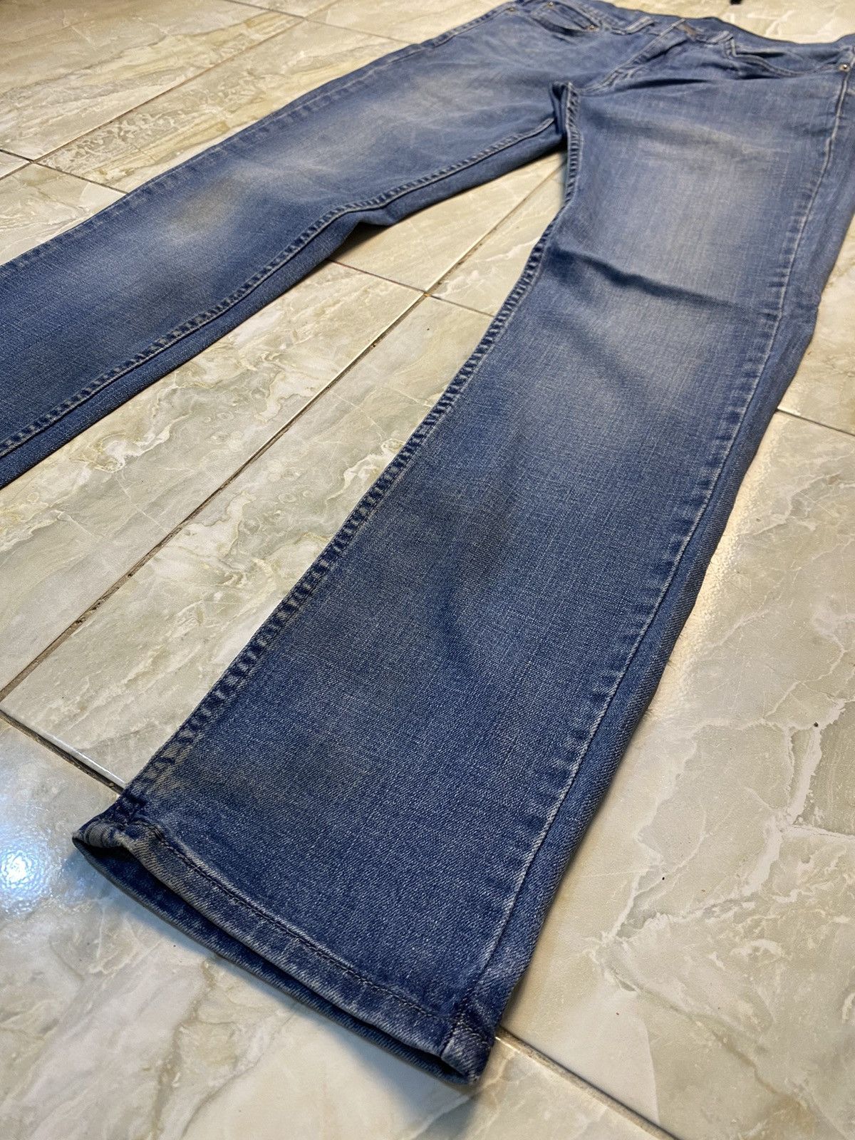 Levi's × Vintage Levi’s 514 Size US 30 / EU 46 - 8 Thumbnail