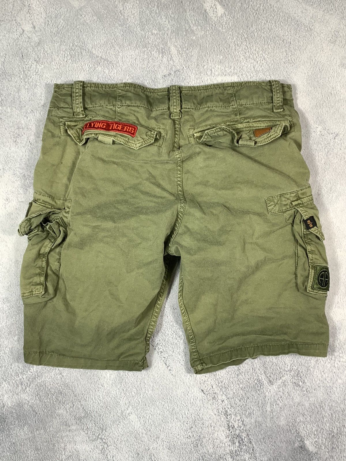 Alpha Industries × Vintage Vintage Y2K Alpha Industries faded cargo shorts size 33 Size US 33 - 9 Thumbnail