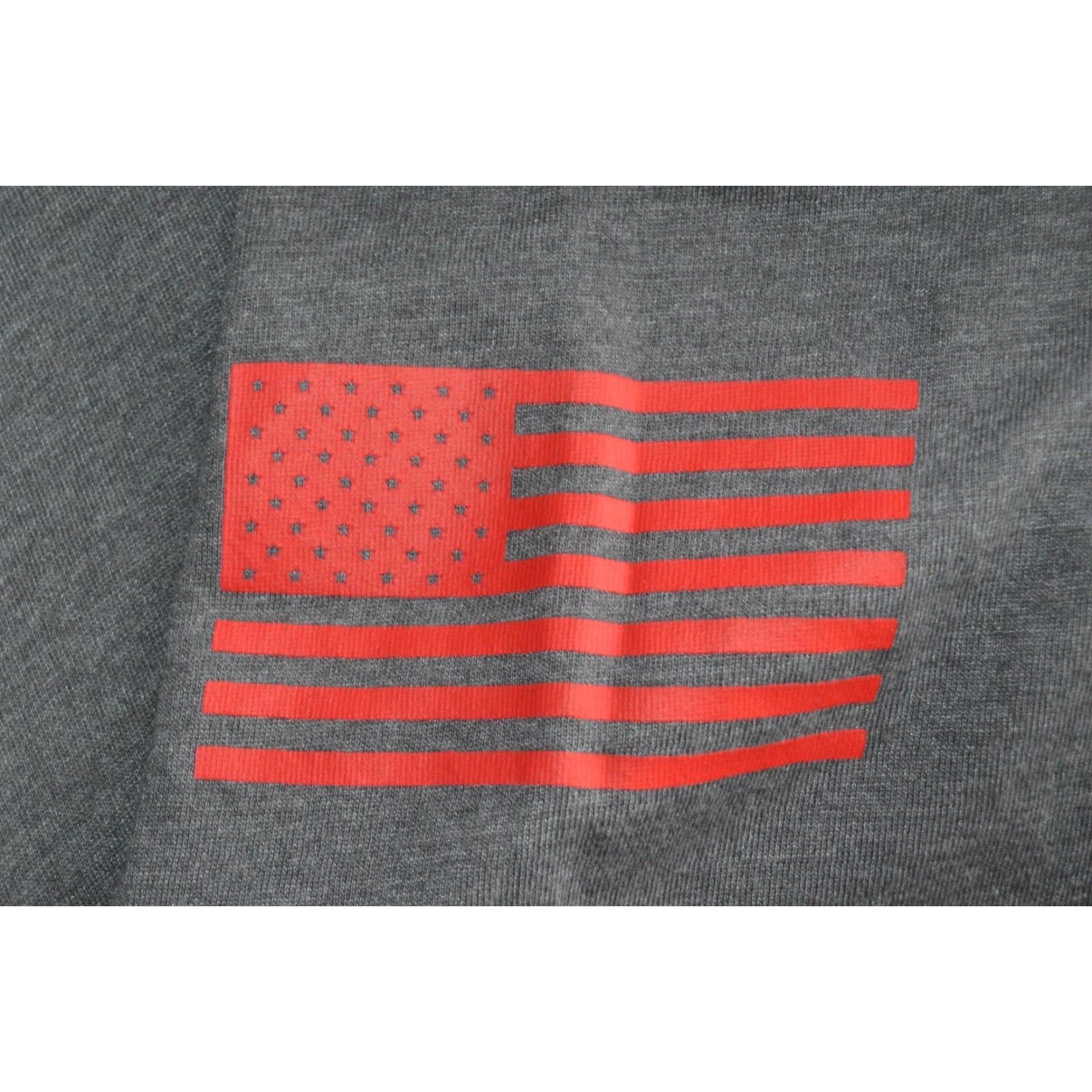 Under Armour Under Armour Freedom T-Shirt Men Casual Short Sleeve Crew Neck Logo Graphic L Gray Multicolor All Seasons Sports 90s? Size US L / EU 52-54 / 3 - 5 Thumbnail