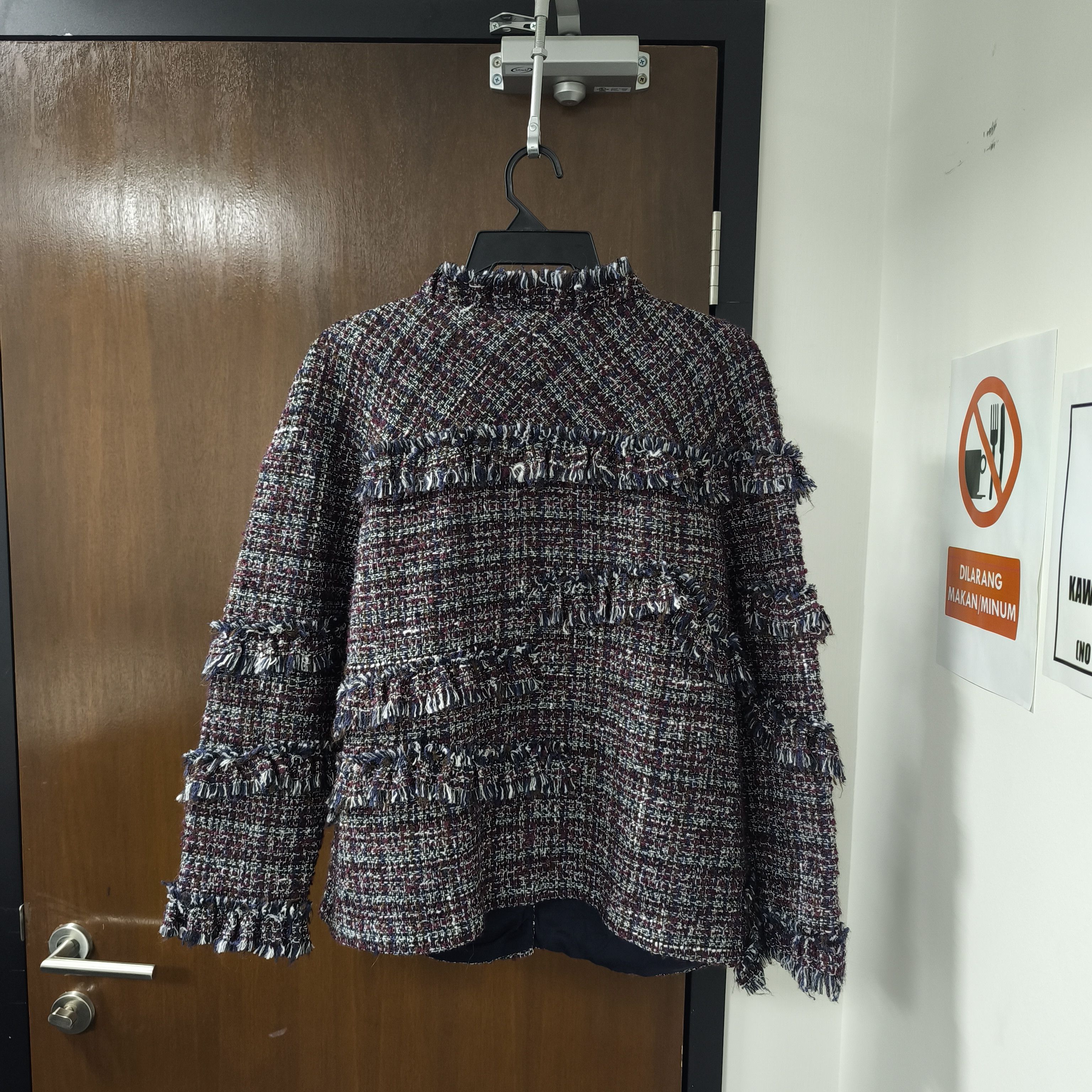 Chanel Pre-Fall 2014 Chanel Tweed Jacket Paris-Dallas Size M / US 6-8 / IT 42-44 - 2 Thumbnail