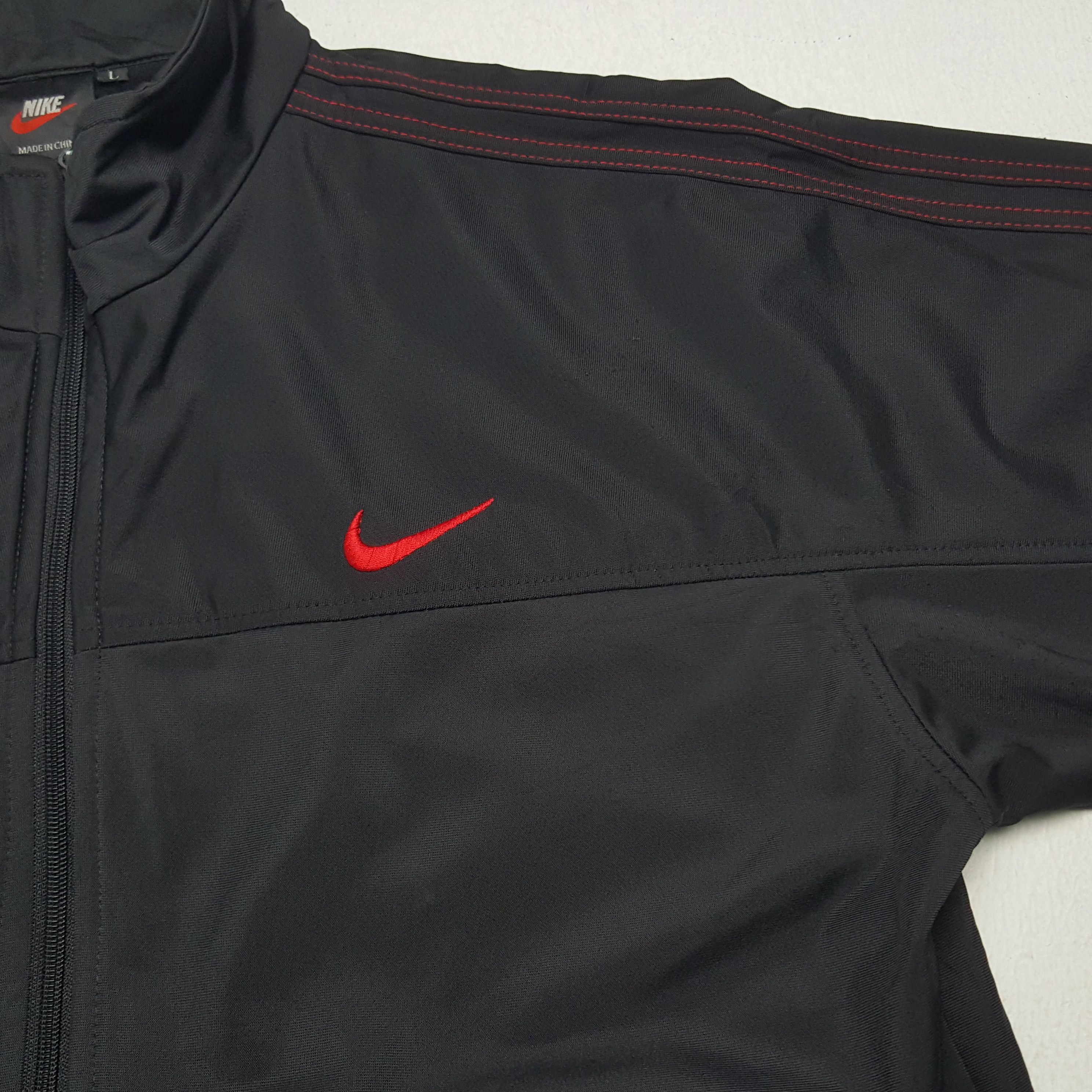 Nike × Vintage Vintage Nike American Outdoor Windbreaker Jacket Size US L / EU 52-54 / 3 - 2 Thumbnail