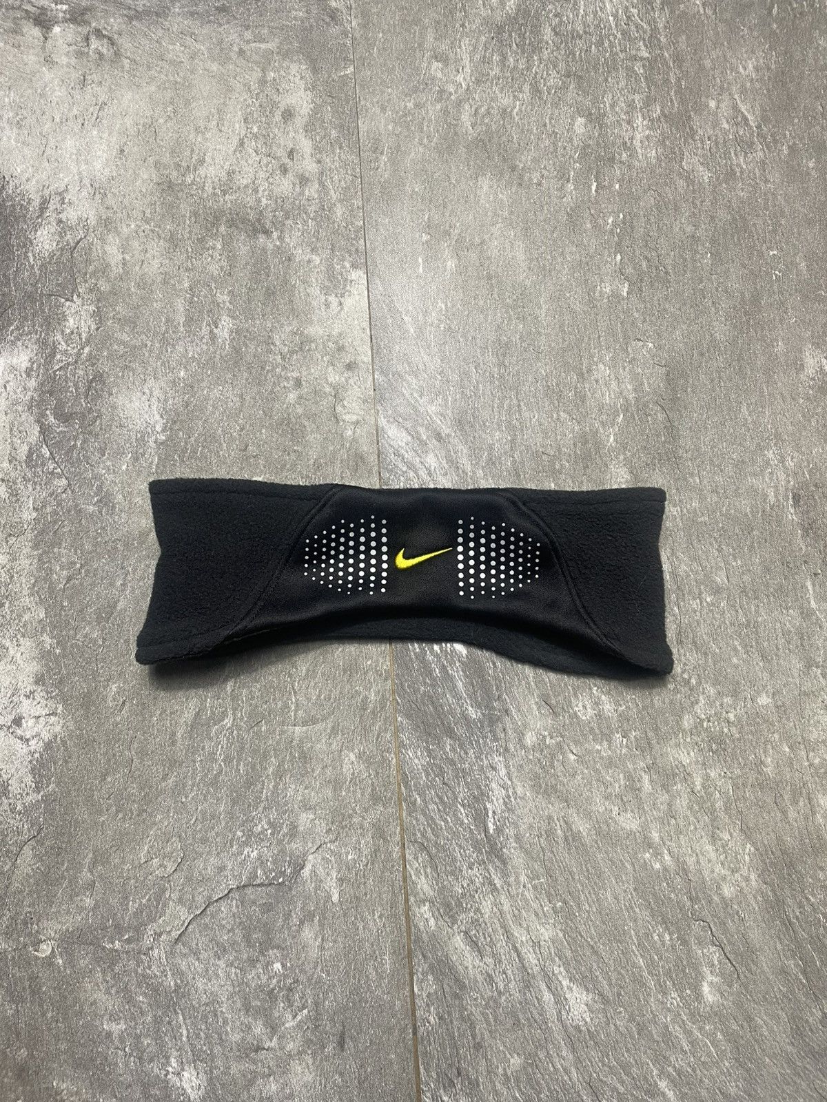 Nike Vintage Nike Fleece Reflective Headband Swoosh 90s Y2k Size ONE SIZE - 1 Thumbnail