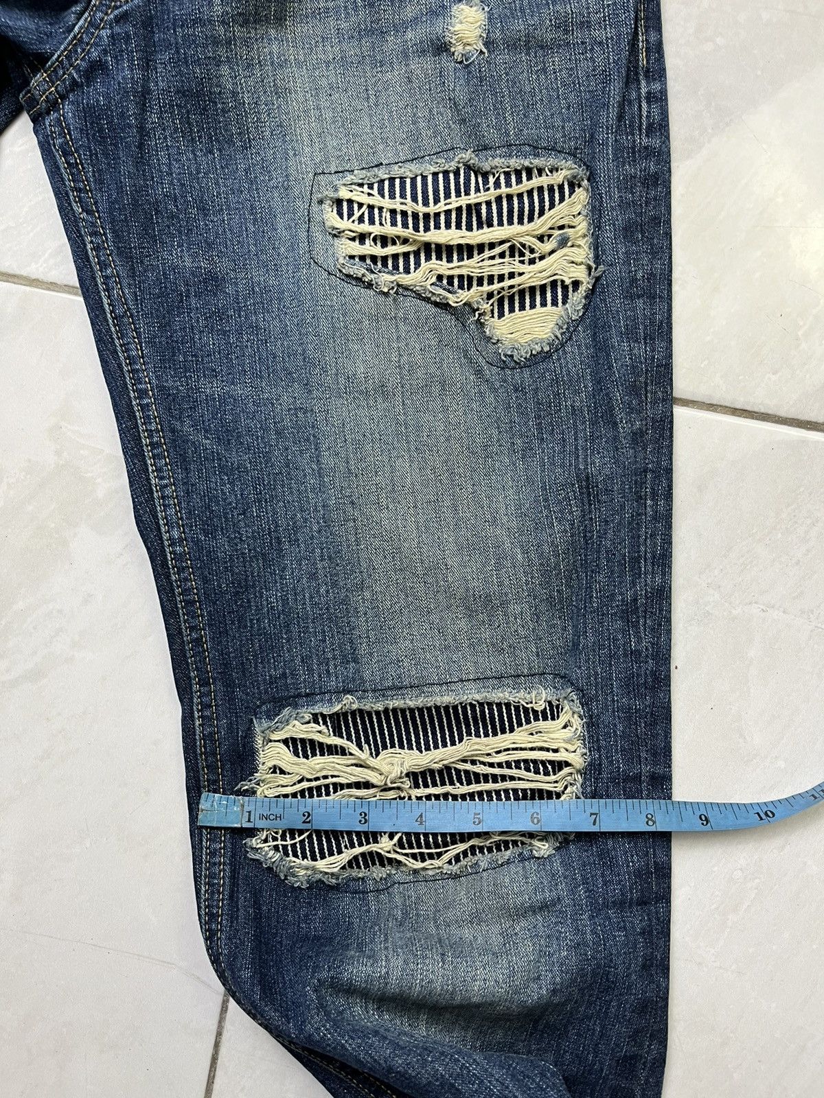 If Six Was Nine Distressed Vintage Blank Kurt Cobain style long pants jeans Size US 33 - 13 Thumbnail