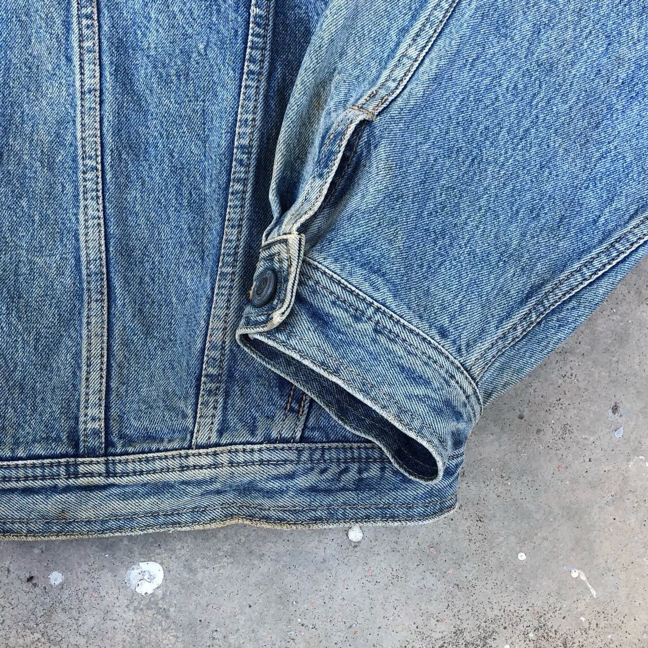 Edwin Vintage Edwin Men’s Embellished Denim Trucker Jacket Size US XXL / EU 58 / 5 - 8 Thumbnail