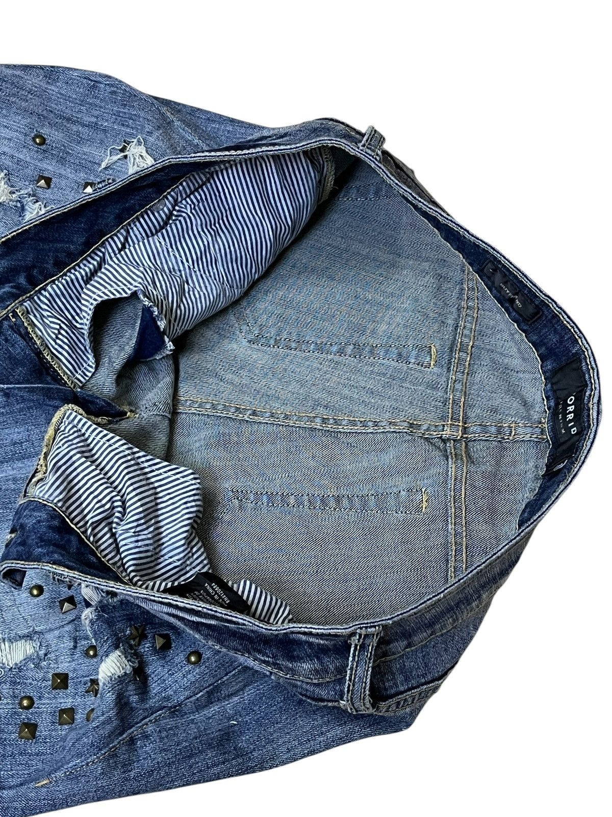 Japanese Brand SICK🔥TORRID FAL 2015 DISTRESSED WITH STUDDED STYLE JEANS Size US 35 - 12 Thumbnail