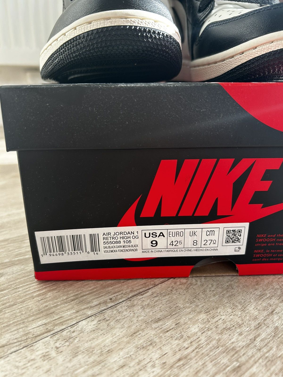 Jordan Brand × Nike Air Jordan 1 Retro High OG Dark Mocha Size US 9 / EU 42 - 11 Thumbnail