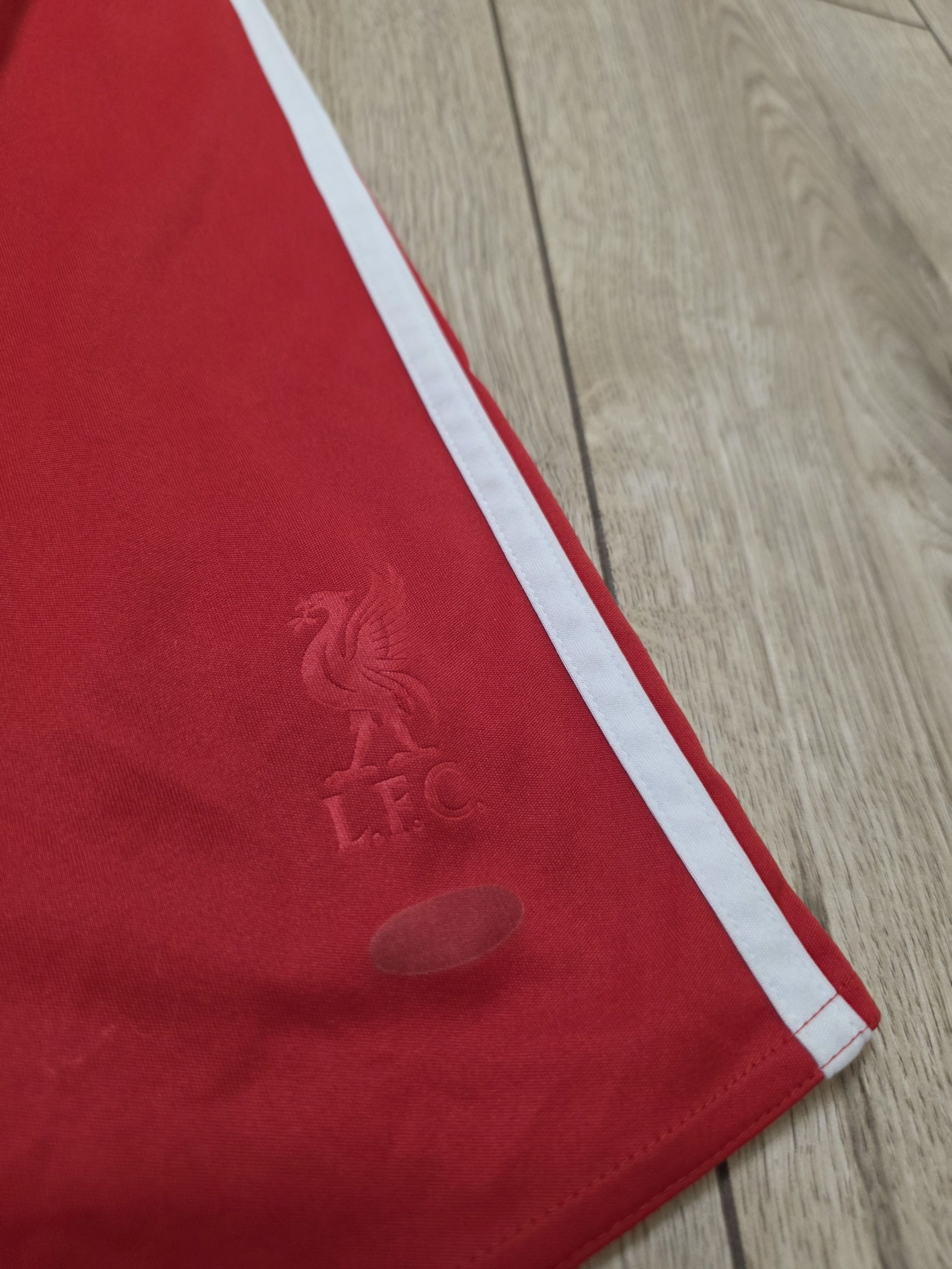 Adidas LIVERPOOL 2008 HOME VINTAGE FOOTBALL SHORTS SOCCER SHORTS Size US 32 / EU 48 - 4 Thumbnail