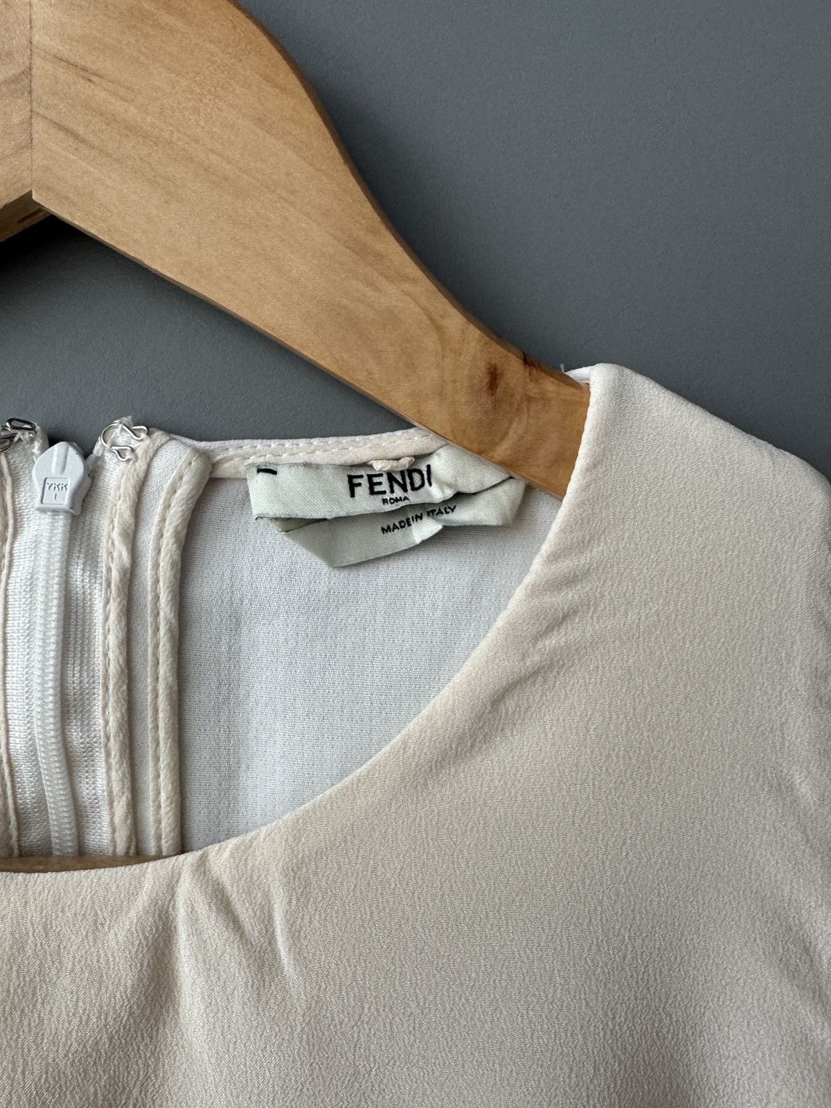 Fendi Fendi Creme Layered Sleveless Top Size S / US 4 / IT 40 - 2 Thumbnail