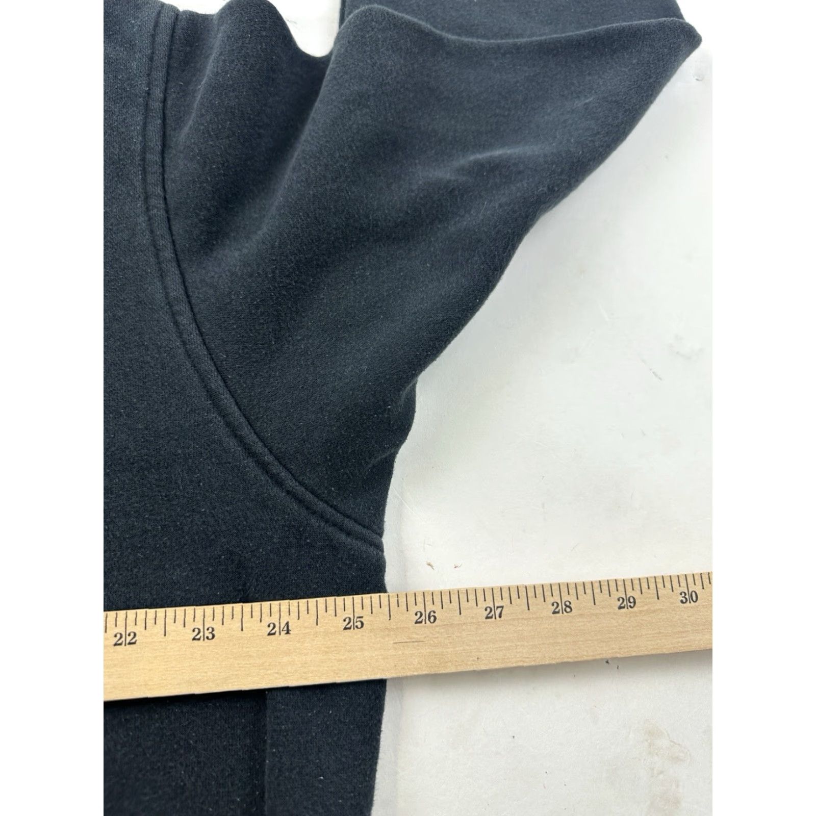 Adidas VINTAGE Adidas Hoodie Sweatshirt Men XL Black Long Sleeve Pullover Activewear Casual Size US XL / EU 56 / 4 - 7 Thumbnail