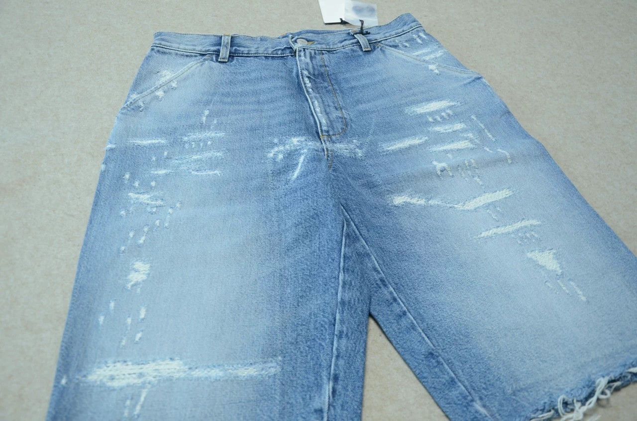 Gucci Gucci Blue Washed Distressed Cat Whisker Denim Short 33 Size US 33 - 2 Thumbnail