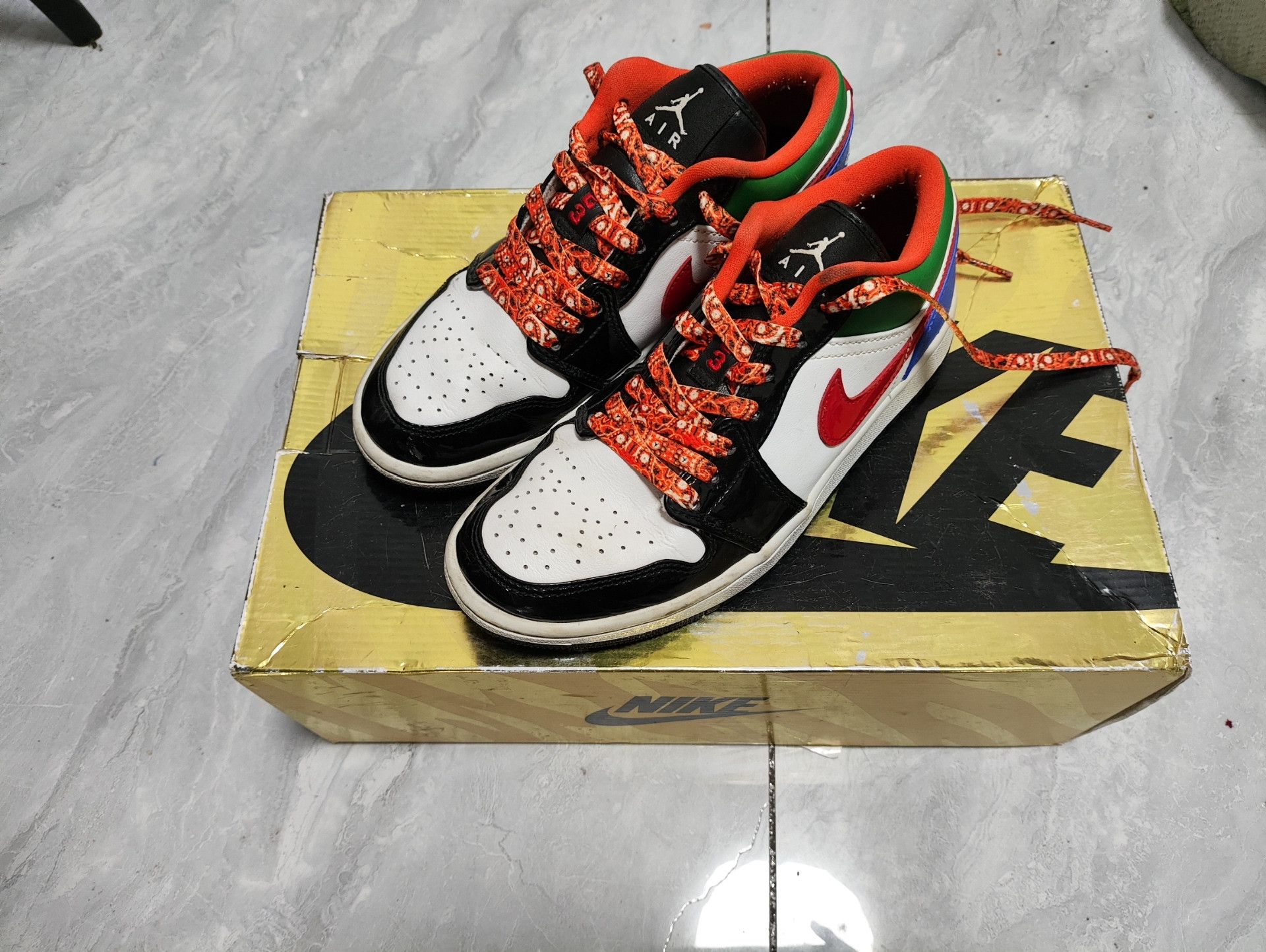 Jordan Brand Jordan Brand Black Hitop Sneakers us_6-5 Women Size US 6.5 / IT 36.5 - 1 Thumbnail