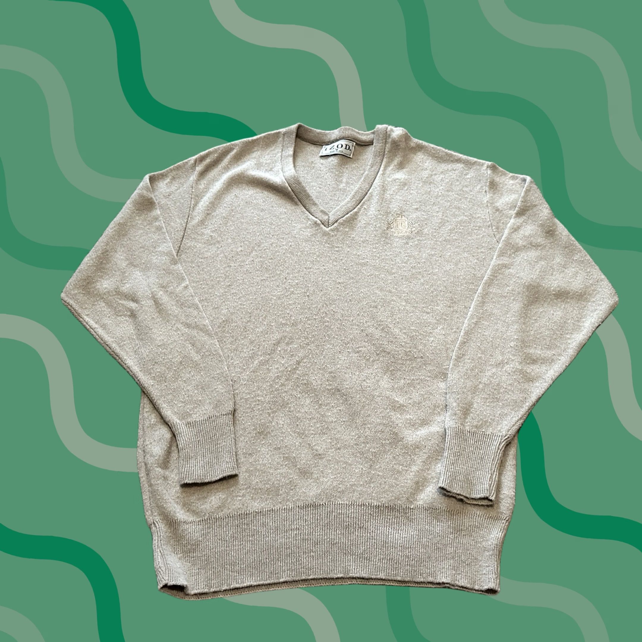 Izod VINTAGE Izod Golf Sweater Mens Medium Beige V Neck Acrylic 80s 90s Preppy Pullover Size US M / EU 48-50 / 2 - 1 Thumbnail