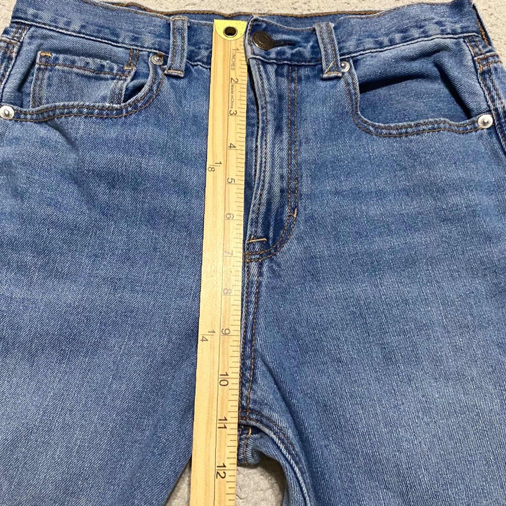 American Eagle Outfitters American Eagle Jeans Womens sz 2 Blue Denim Medium Wash Mom Distressed High Rise Size 26" / US 2 / IT 38 - 7 Thumbnail