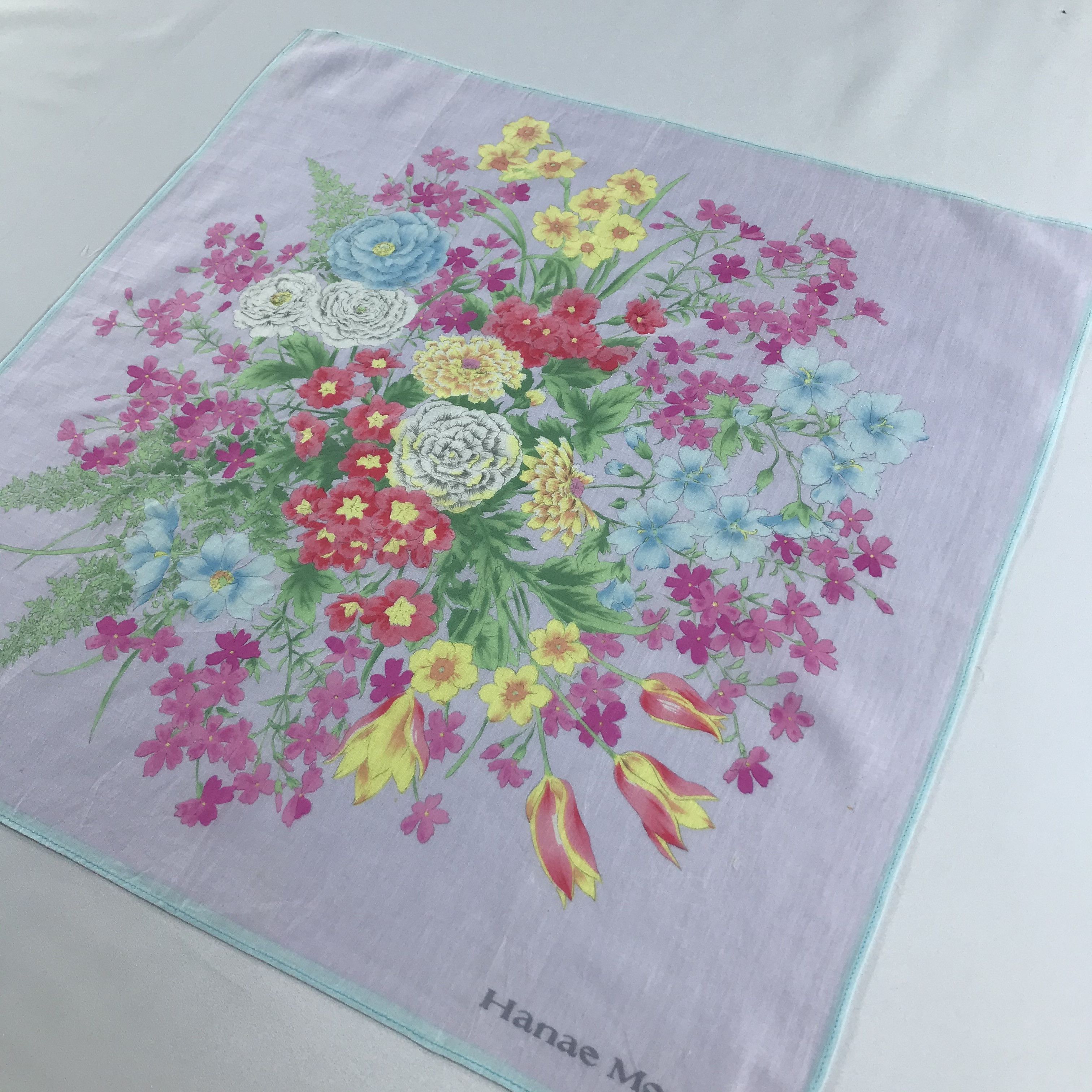 Hanae Mori Hanae Mori Floral Handkerchief Neckerchief Bandana H920 Size ONE SIZE - 4 Thumbnail