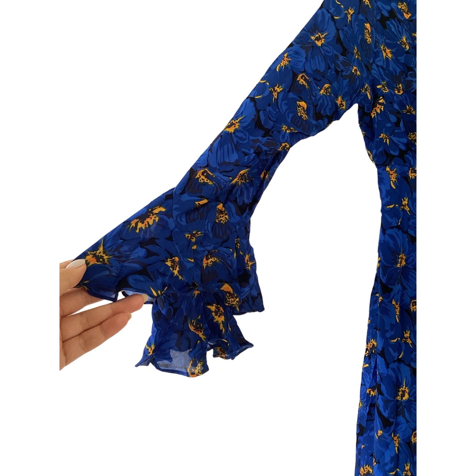 FAITHFULL NWT Faithfull The Brand La JoyaFloral Blue Maxi Dress Sz 6 Size M / US 6-8 / IT 42-44 - 4 Thumbnail
