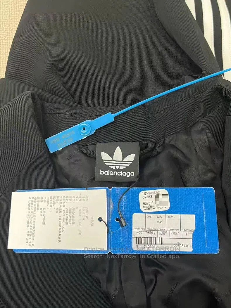 Balenciaga Balenciaga x Adidas FW22 Collar Blazer. Size US S / EU 44-46 / 1 - 4 Thumbnail