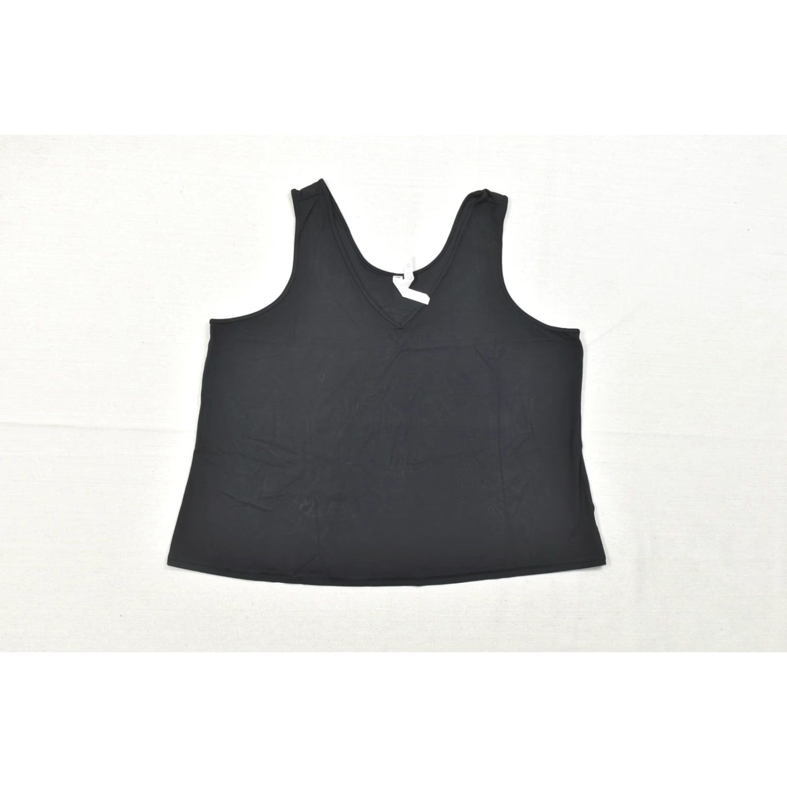 Athleta Athleta Tank Top Camisole Transcend Black Women's 3X Sleeveless V-Neck Basic Activewear Shirt Spring Summer Size XXL / US 16-18 / IT 52-54 - 2 Thumbnail