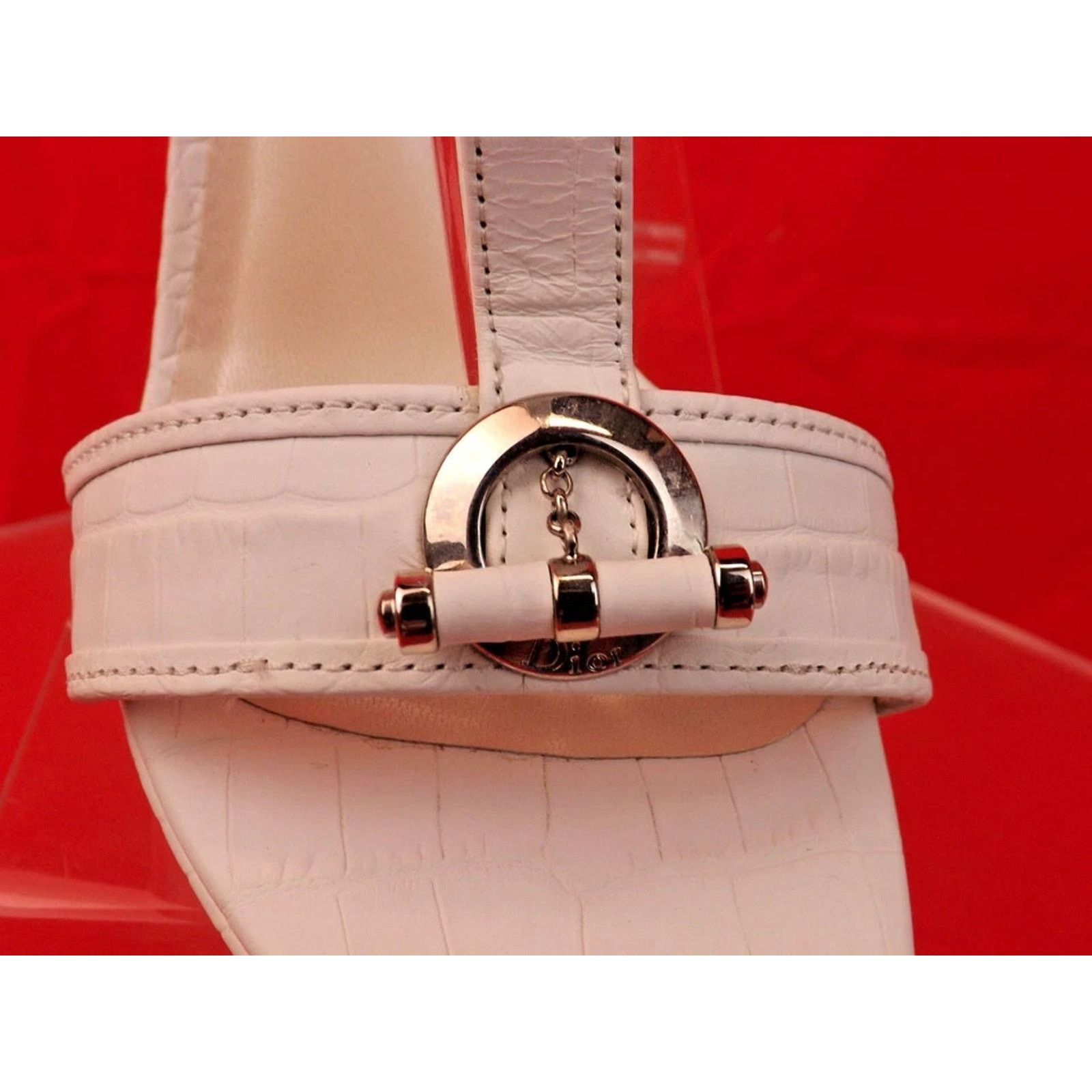 Dior DIOR WHITE TEXTURED LEATHER TURN LOCK PUMPS SANDALS 40 ITAL Size US 10 / IT 40 - 2 Thumbnail