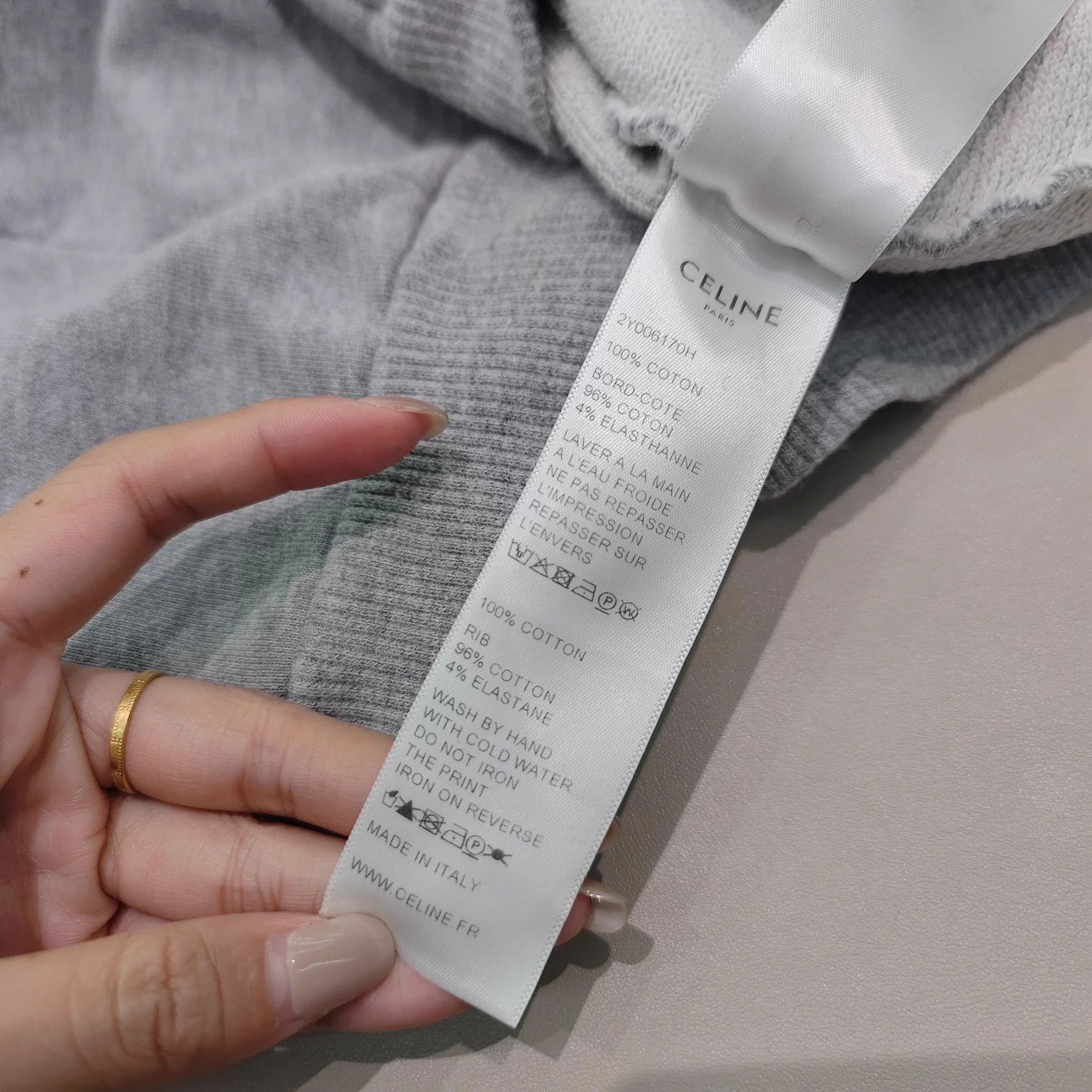 Celine Authentic Celine 98 New Sweatshirt Size S / US 4 / IT 40 - 6 Thumbnail