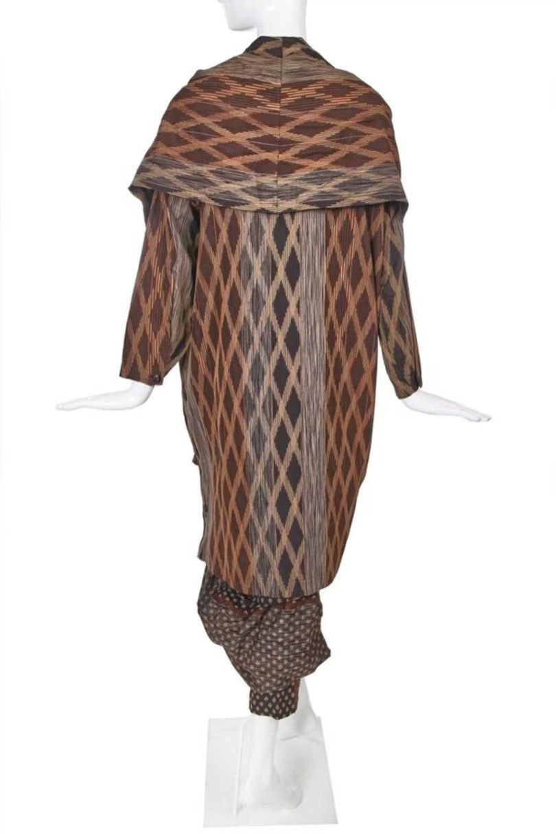 Issey Miyake × Vintage 80s Diamond - pattern Cape - style Coat with Side Buttons Size XXL / US 16-18 / IT 52-54 - 2 Thumbnail
