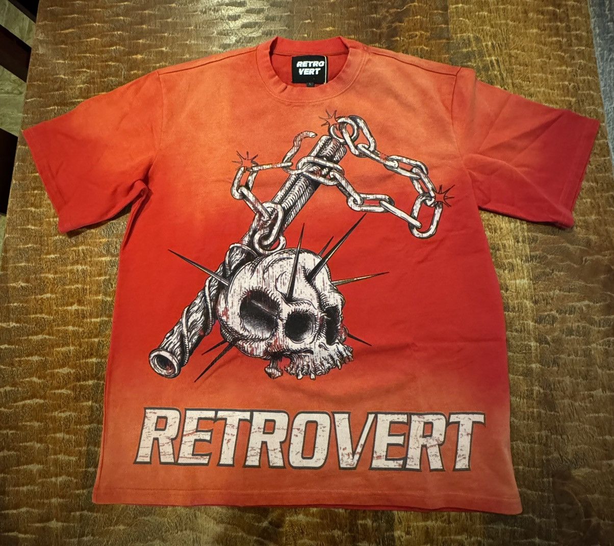 RETROVERT Retrovert Skull Weapon Tshirt Red L Size US L / EU 52-54 / 3 - 1 Thumbnail