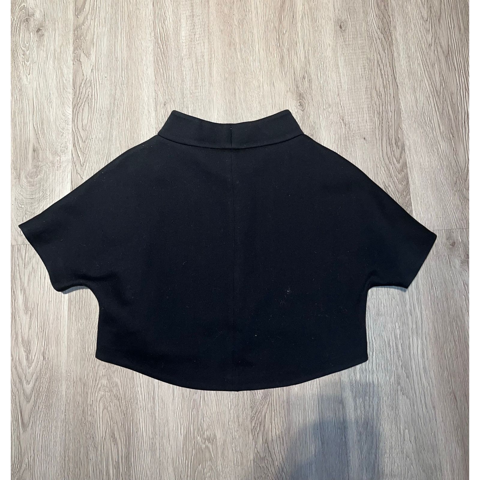 INTERMIX Intermix - Short sleeve mocked neck Sweater / s / Black Size S / US 4 / IT 40 - 2 Thumbnail