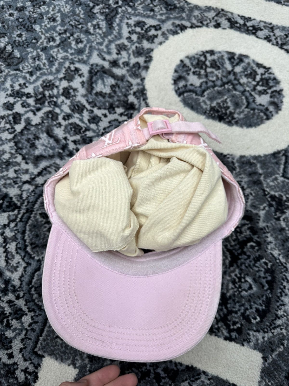 Louis Vuitton Louis Vuitton monogram mesh trucker hat Size ONE SIZE - 2 Thumbnail