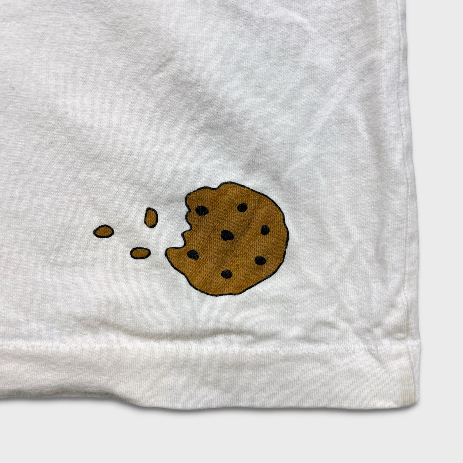 Kaws × Uniqlo Uniqlo x Kaws x Sesame Street Cookie Monster Tee T Shirt Size US M / EU 48-50 / 2 - 9 Thumbnail