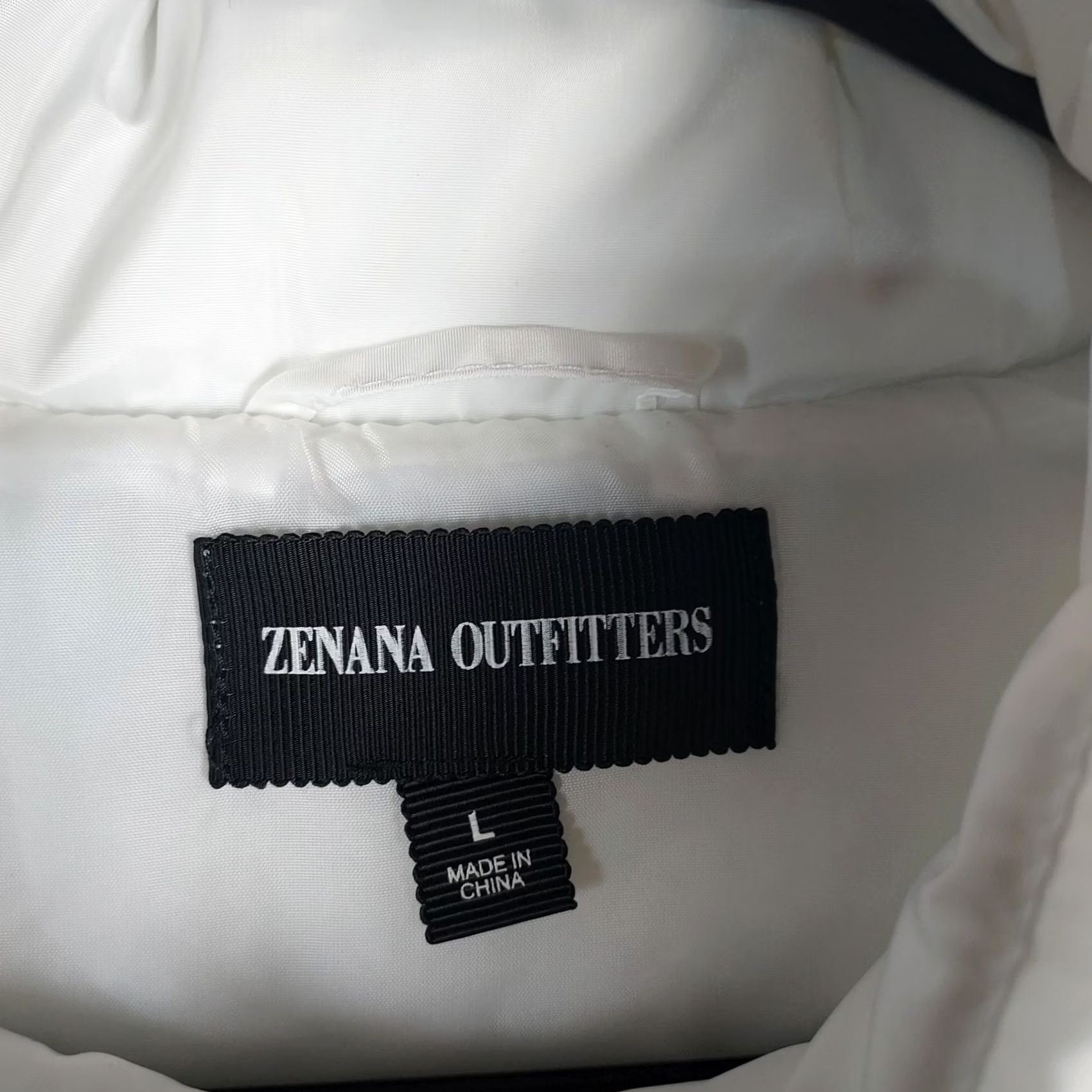 Vintage Zenana Outfitters Quilted Puffer Vest Womens Large White Zip Vest Size L / US 10 / IT 46 - 3 Thumbnail