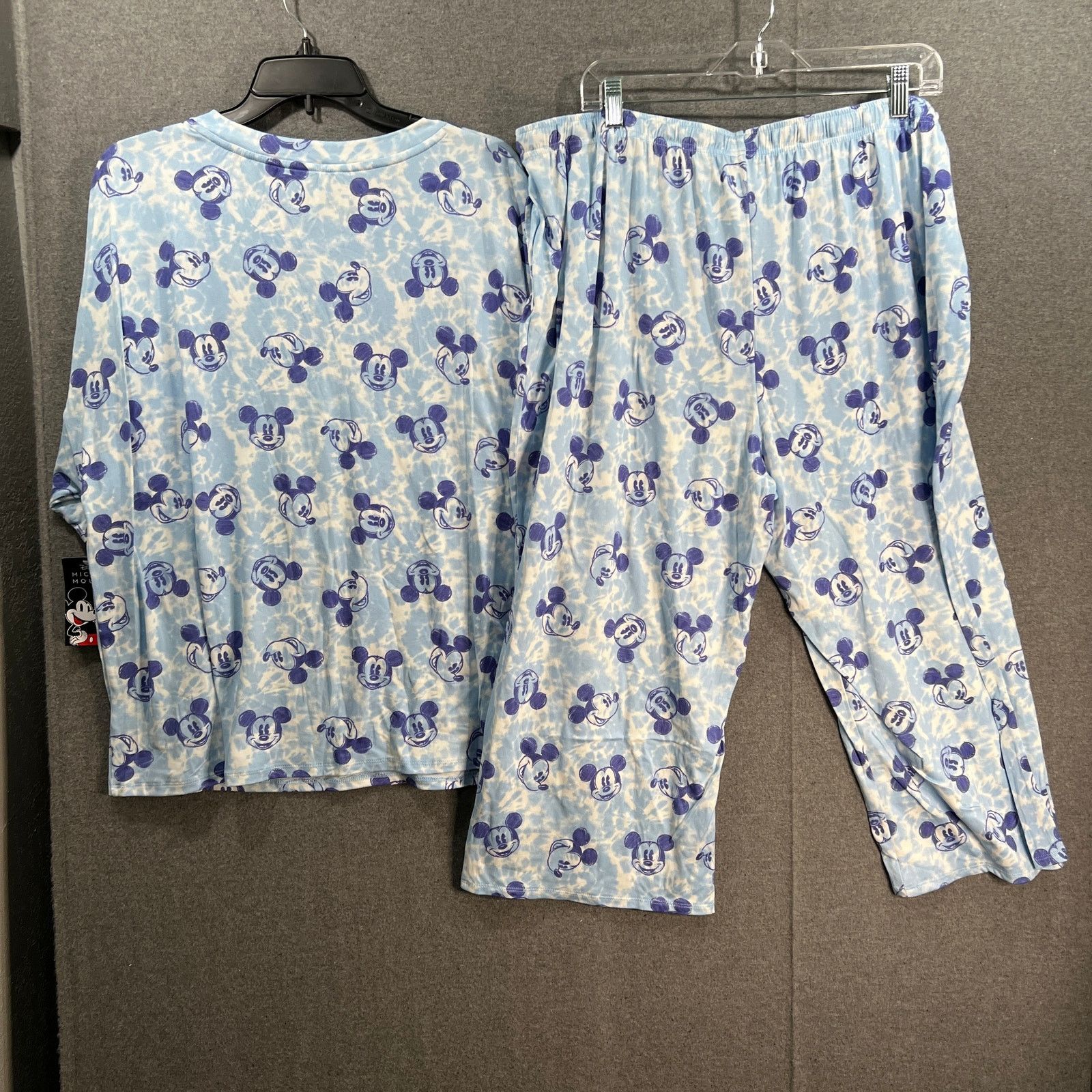 Other Disney & Friends Jersey Boxy Tee & Cropped Pants Pajama Mick Size XL / US 12-14 / IT 48-50 - 2 Thumbnail