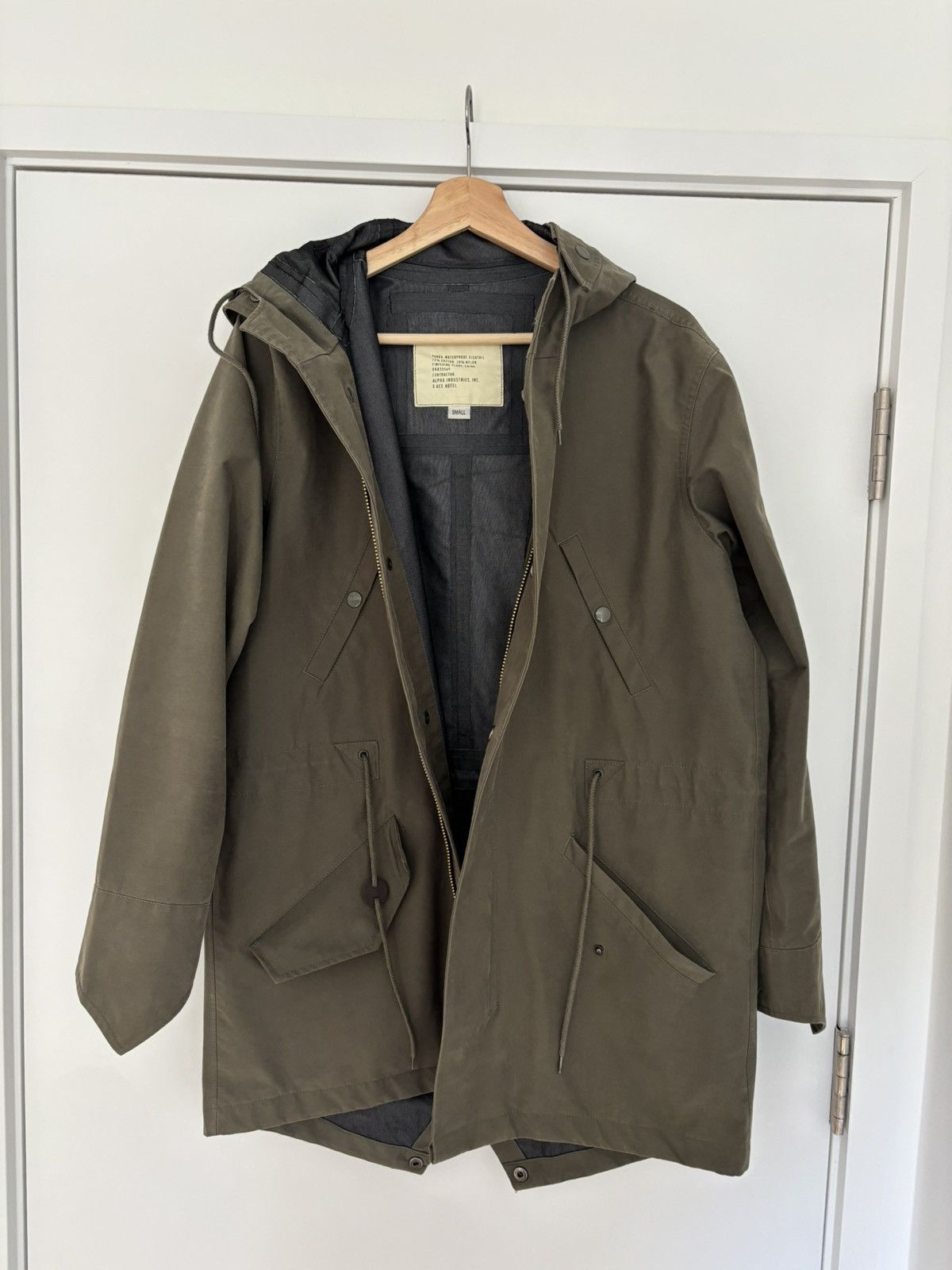 Alpha Industries Alpha Industries x Ace Hotel Waterproof Fishtail Parka Size US S / EU 44-46 / 1 - 5 Thumbnail