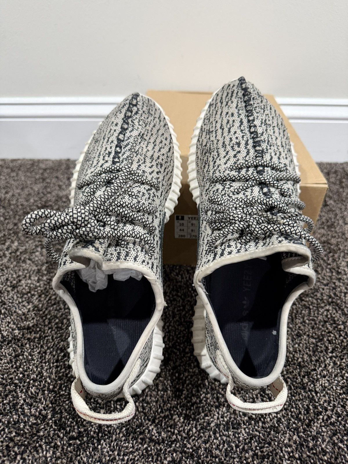 Adidas Adidas Yeezy Boost 350 OG “Turtledove” 2015 Grey Sneakers Size US 10 / EU 43 - 7 Thumbnail