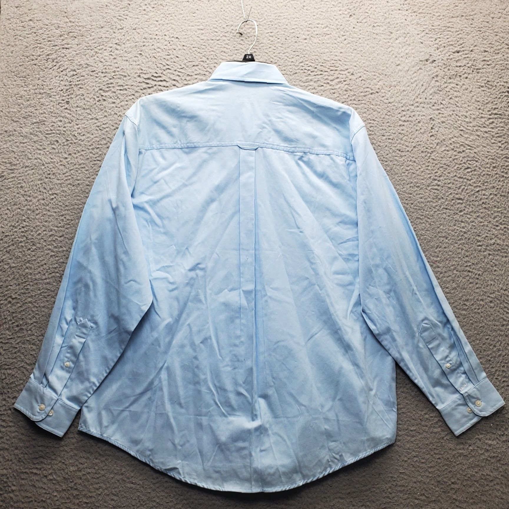 Izod IZOD Saltwater Shirt Mens Large Blue Classic Fit Easy Care Collared Button Down Size US L / EU 52-54 / 3 - 2 Thumbnail