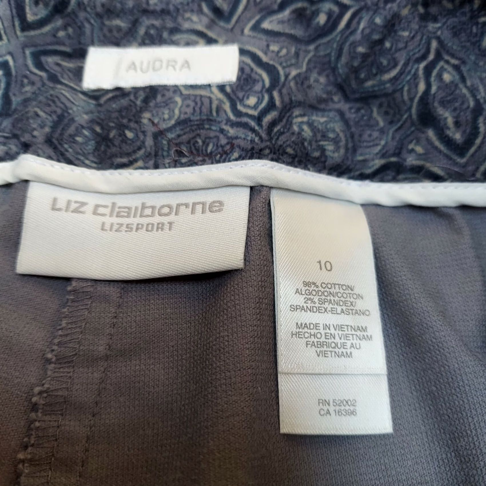 Liz Claiborne Liz Claiborne Lizsport Audra Blue Velvet Straight Leg Pants Women Size 10 Casual Size 32" / US 10 / IT 46 - 3 Thumbnail