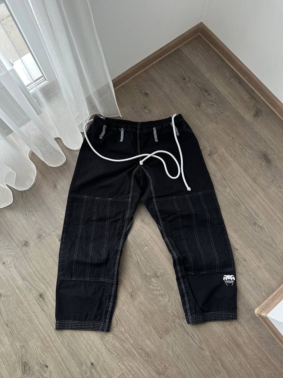Japanese Brand × Vintage Vintage Venum UFC Training Black Big Logo Japanese Pants Size US 32 / EU 48 - 1 Thumbnail
