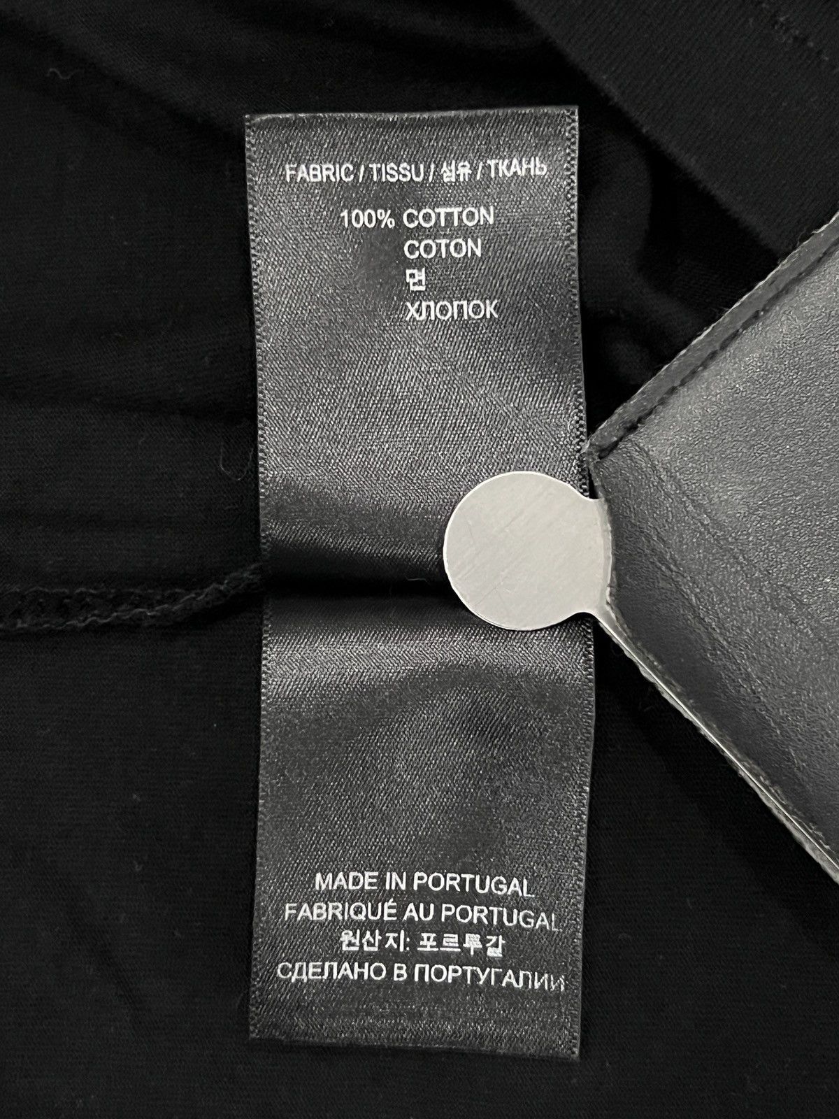 Vetements Vetements FW21 Lookbook “CIA” T-Shirt Size US M / EU 48-50 / 2 - 17 Thumbnail