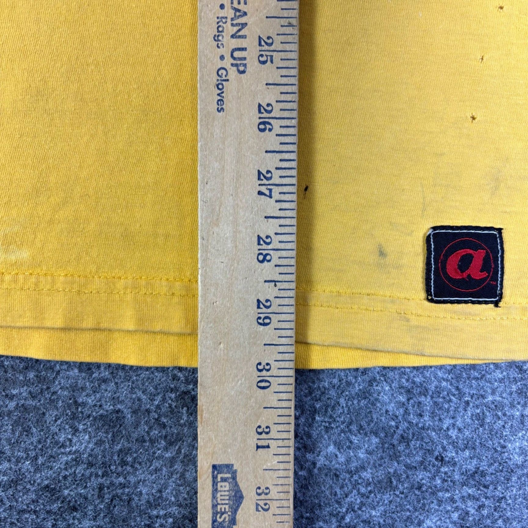 Airwalk VINTAGE Airwalk T-Shirt Mens XL Graphic Print 90s Yellow Crew Neck Short Sleeve Cotton Jersey Retro Grunge Aladdin 101 Dalmatians Logo Shirt Size US XL / EU 56 / 4 - 4 Thumbnail